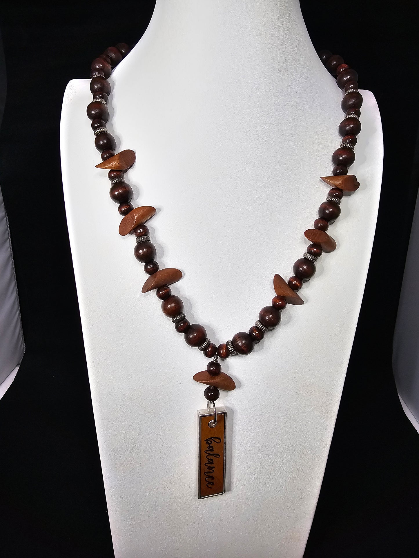 Mocha Muse Collection: Balance Yourself Necklace