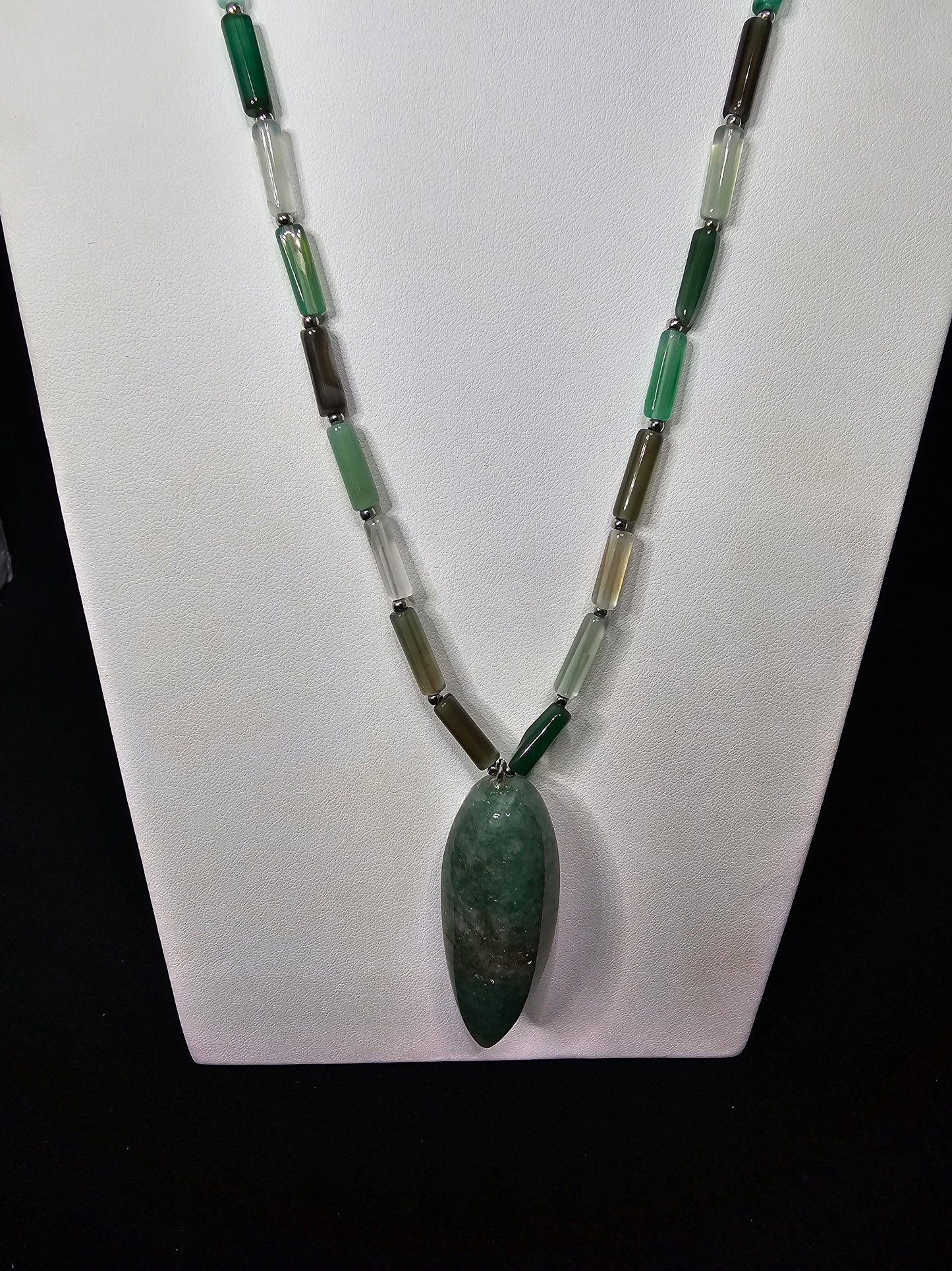 Green Moss Teardrop Necklace