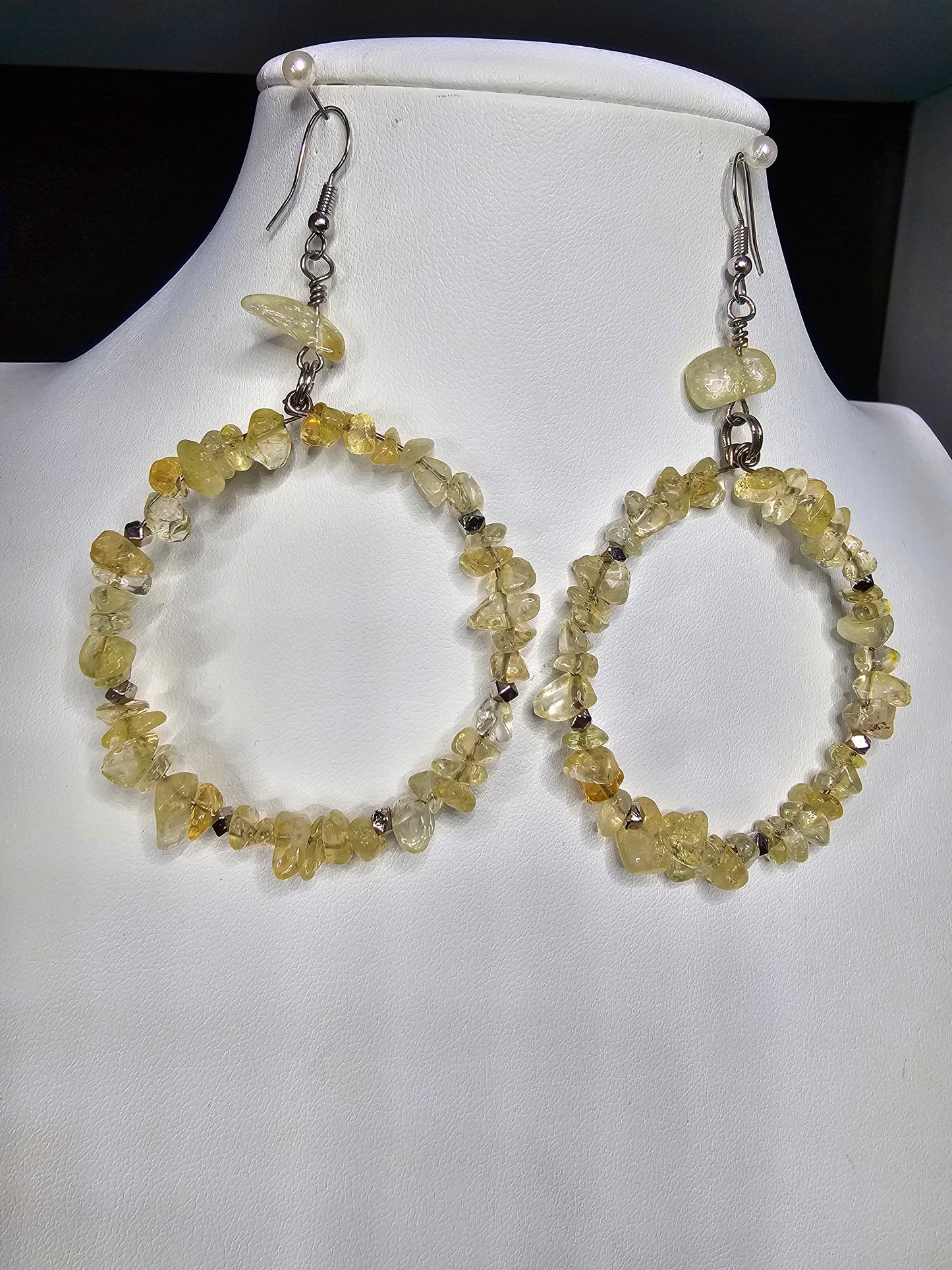 Hoop Dream Beaded Collection - Natural Citrine Chip Drop Hoop Earrings