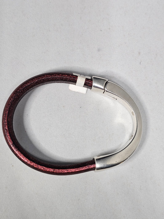 Dynamic Duo Leather & Metal Collection - Merlot Metallic Leather Oval Bracelet