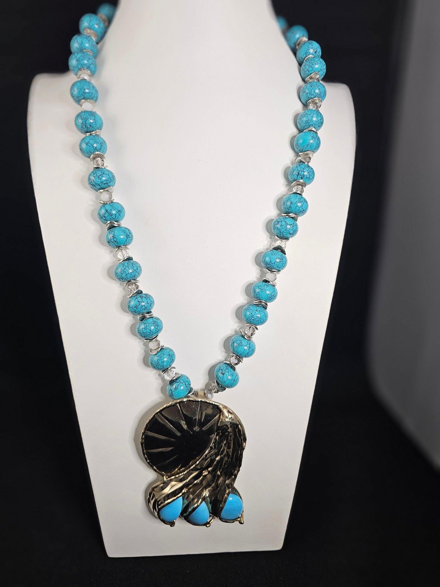 Tealia Silver Wave Necklace