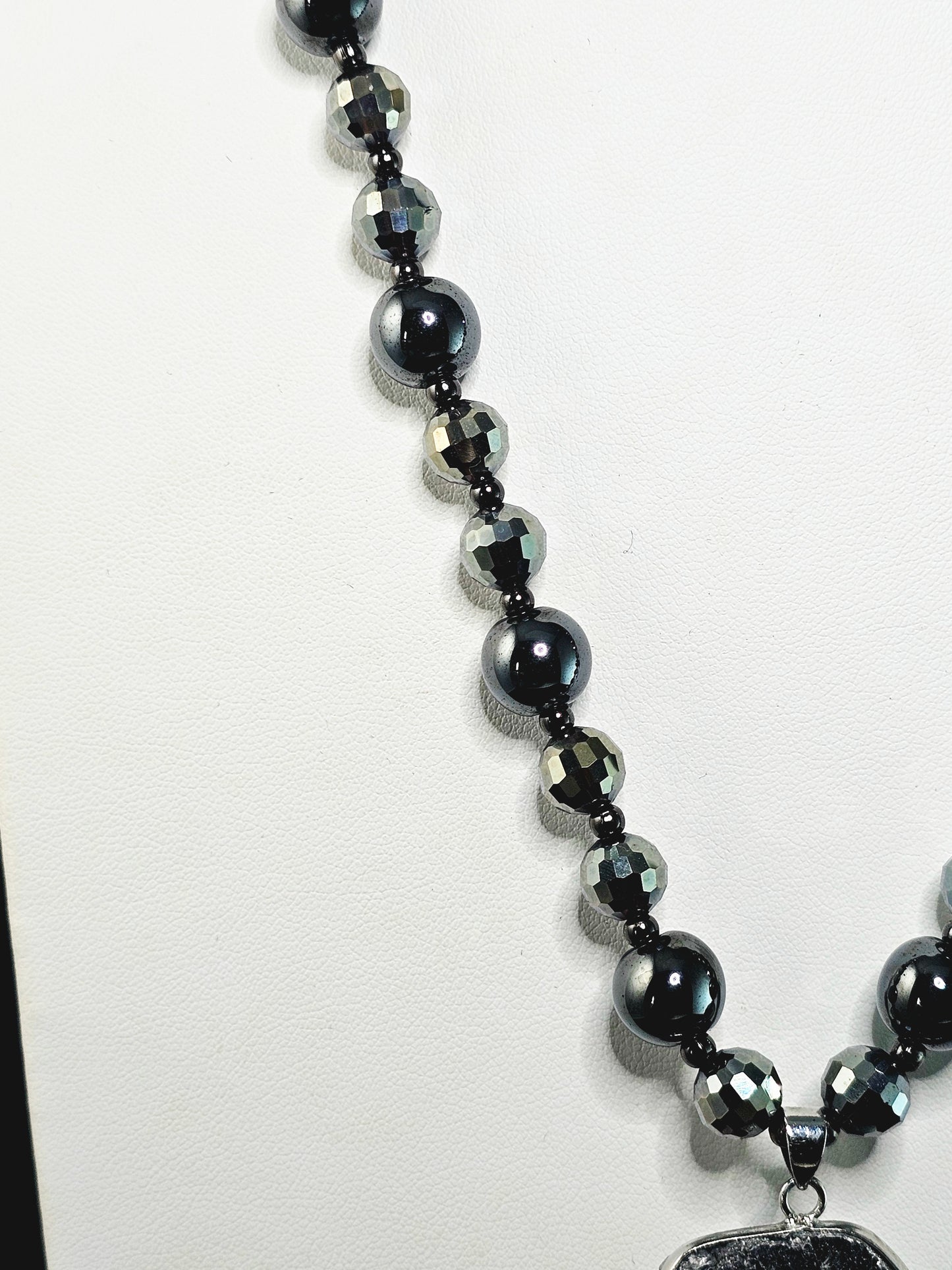 Silver Shimmer Necklace