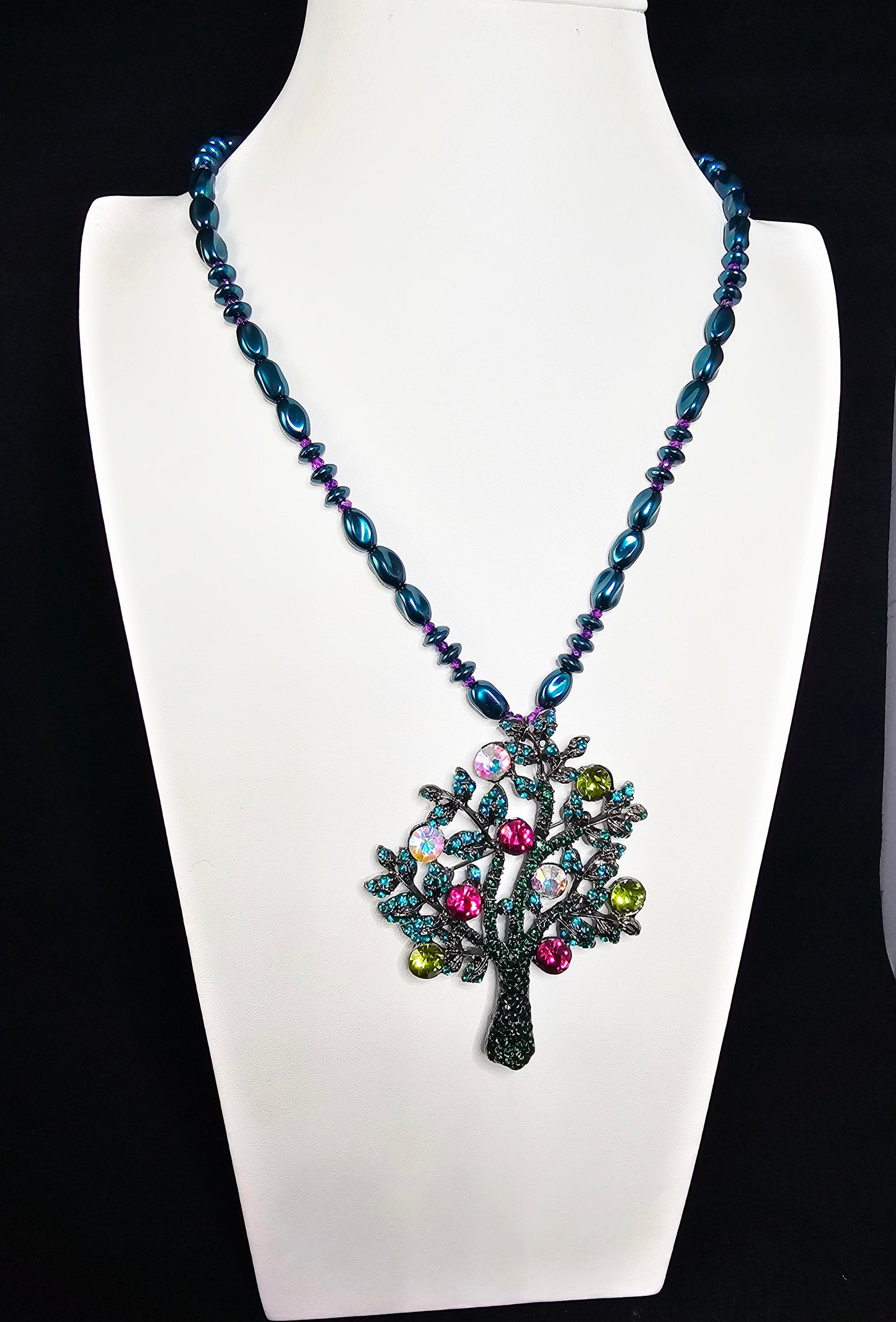 Beautiful Rhinestone Tree of Life Necklace